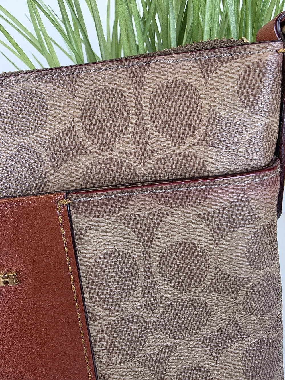 Coach Signature Kitt Messenger Crossbody Colorblock Bag
